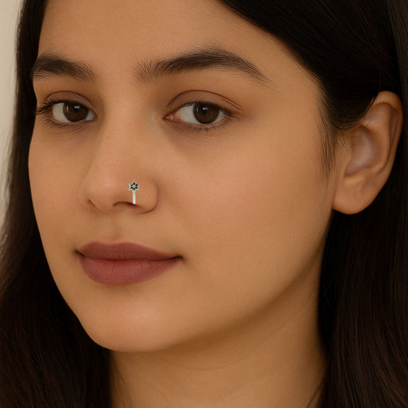 925 Sterling Silver Black & Ivory Star Nose Pin