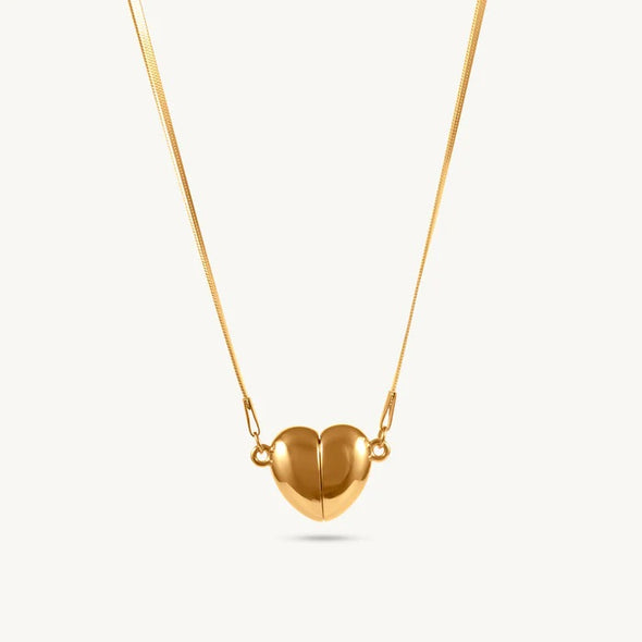 Golden Heart Elegant Symbol of Love Necklace 925 Sterling Silver Yellow Plated