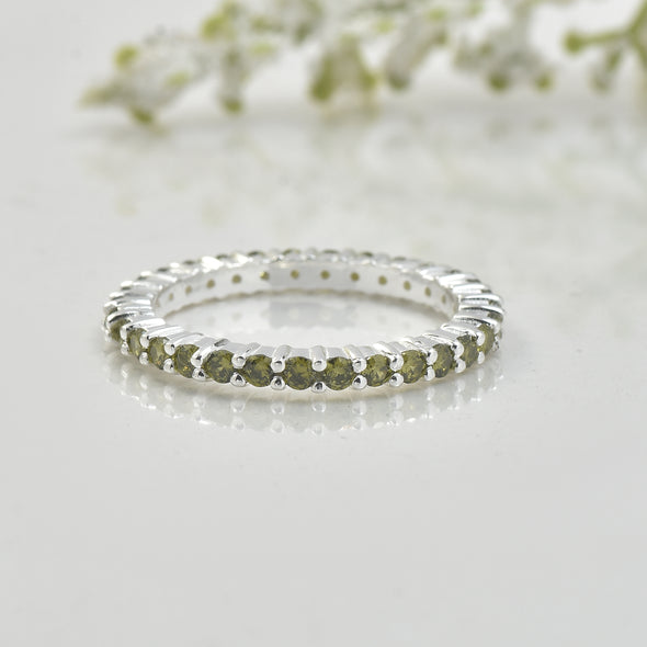 0.90 Ct Round Peridot Eternity Ring 925 Sterling Silver