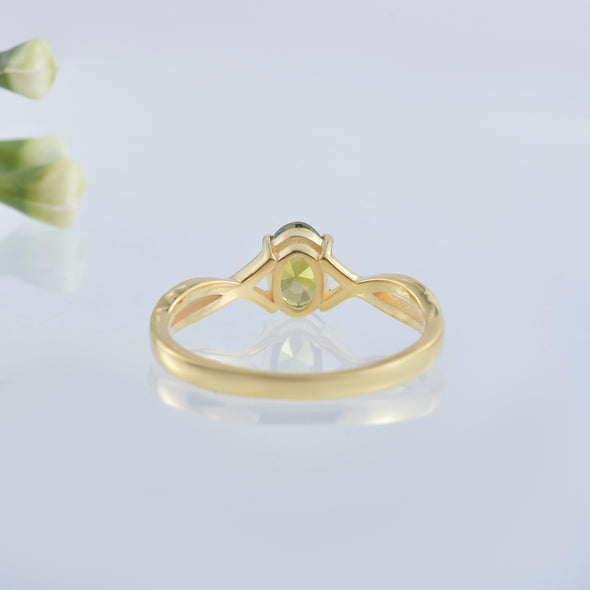 1.00 Ct Oval Peridot Solitaire with Twisted Split Shank Ring 925 Sterling Silver Yellow Plated