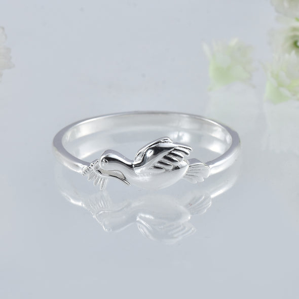 925 Sterling Silver Symbol of Peace and Love Dove Ring