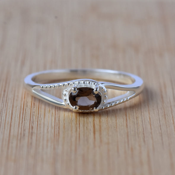 0.50 Ct Oval Smoky Quartz Vintage-Inspired Split-Shank Solitaire Ring 925 Sterling Silver