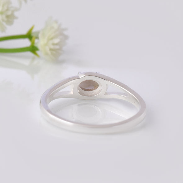 0.50 Ct Oval Smoky Quartz Vintage-Inspired Split-Shank Solitaire Ring 925 Sterling Silver