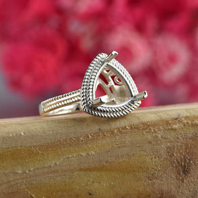 925 Sterling Silver 11MM Trillion Shape Semi Mount Ring