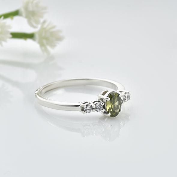 0.50 Ct Oval Shape Peridot Solitaire Ring 925 Sterling Silver