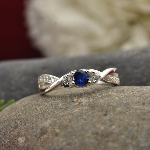 925 Sterling Silver 4MM Round Shape Blue Sapphire Gemstone Ring