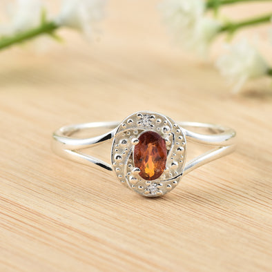 6x4mm Oval Garnet and Textured Halo Design Ring - 925 Sterling Silver
