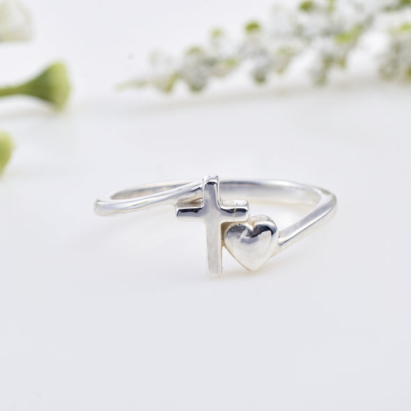 925 Sterling Silver Cross and Heart Faith Love Design Ring