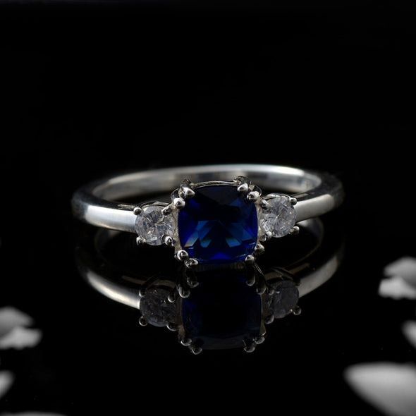 6x6mm Cushion Blue Sapphire Three-Stone Ring 925 Sterling Silver