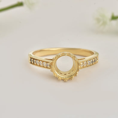 925 Sterling Silver Gold Plated 8x8mm Round Semi Mount Ring