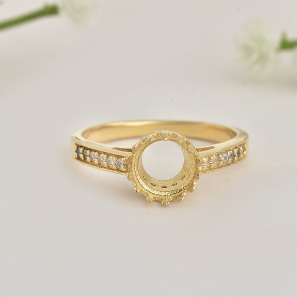 925 Sterling Silver Gold Plated 8x8mm Round Semi Mount Ring