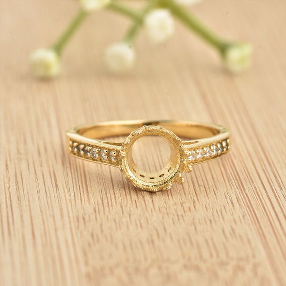 925 Sterling Silver Gold Plated 8x8mm Round Semi Mount Ring