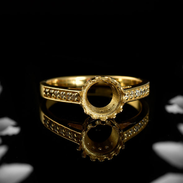 925 Sterling Silver Gold Plated 8x8mm Round Semi Mount Ring