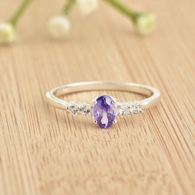 925 Sterling Silver 6x4mm Oval Tanzanite and White Stone Ring