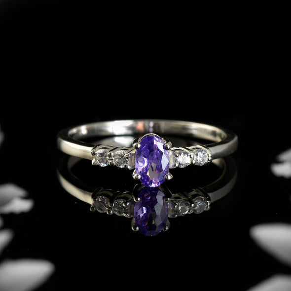 925 Sterling Silver 6x4mm Oval Tanzanite and White Stone Ring