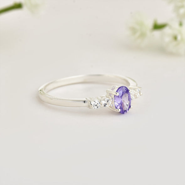 925 Sterling Silver 6x4mm Oval Tanzanite and White Stone Ring