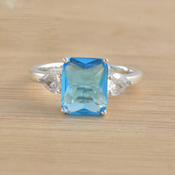 10x8mm Octagon Swiss Blue Topaz Three stone Ring 925 925 Sterling Silver